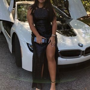 Black sparkly dress perfect for prom or homecoming